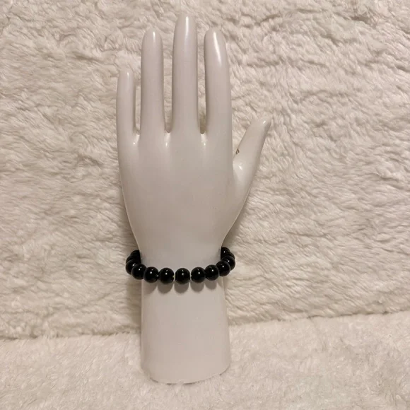 Black Agate Bracelet with Gold Piyao or Pixiu - Picture 4 of 5